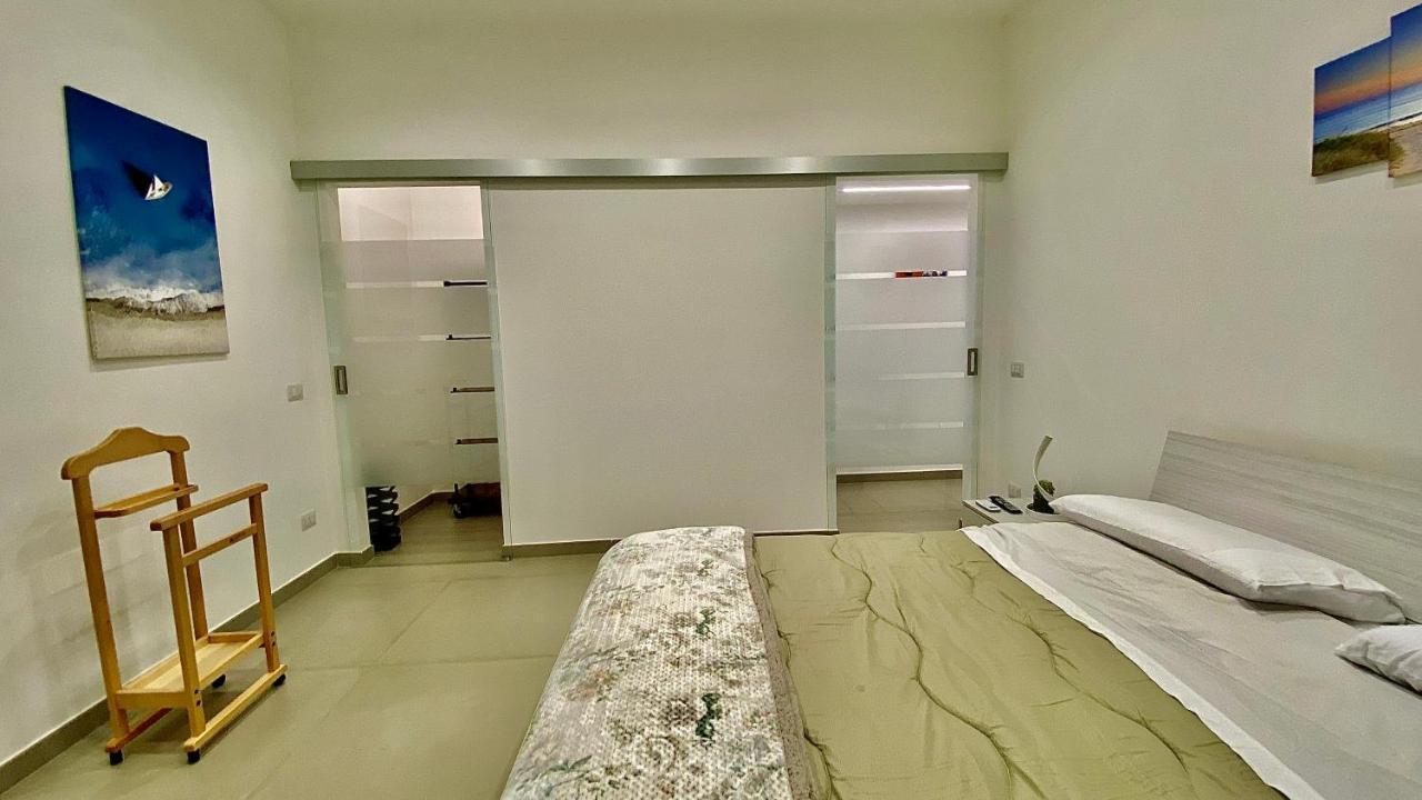 Appartamento Casa Crispino Piano Terra Per 2 Persone Frattaminore Zewnętrze zdjęcie